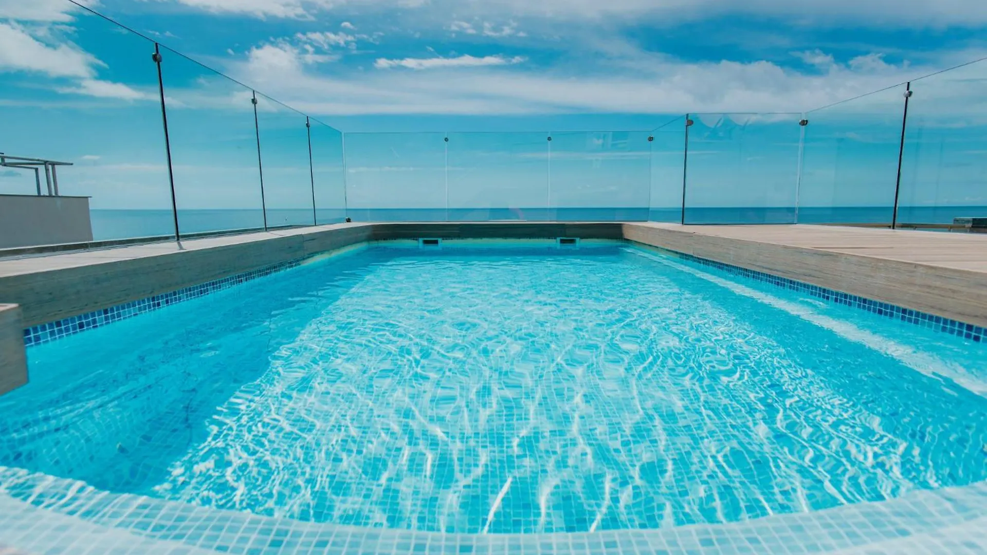 Hotel Miramar contacts